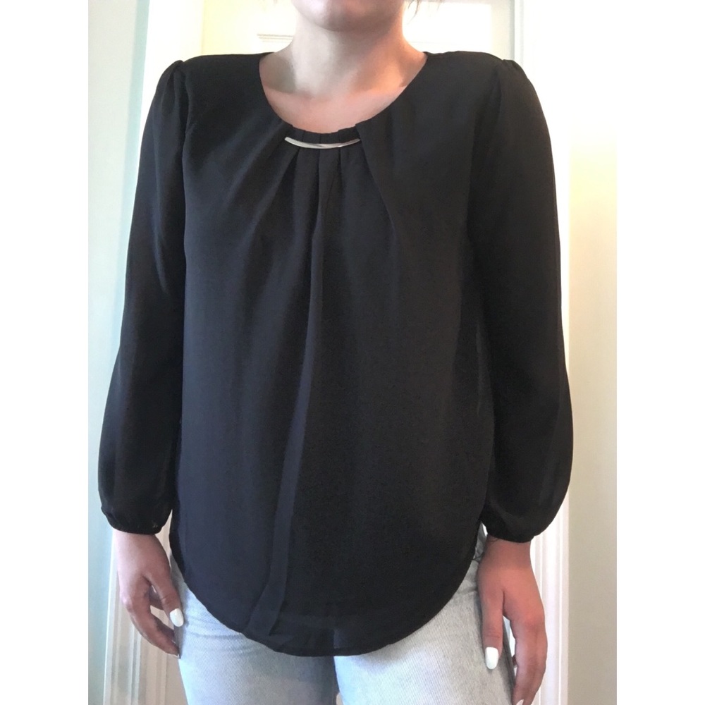 Black chambray blouse.